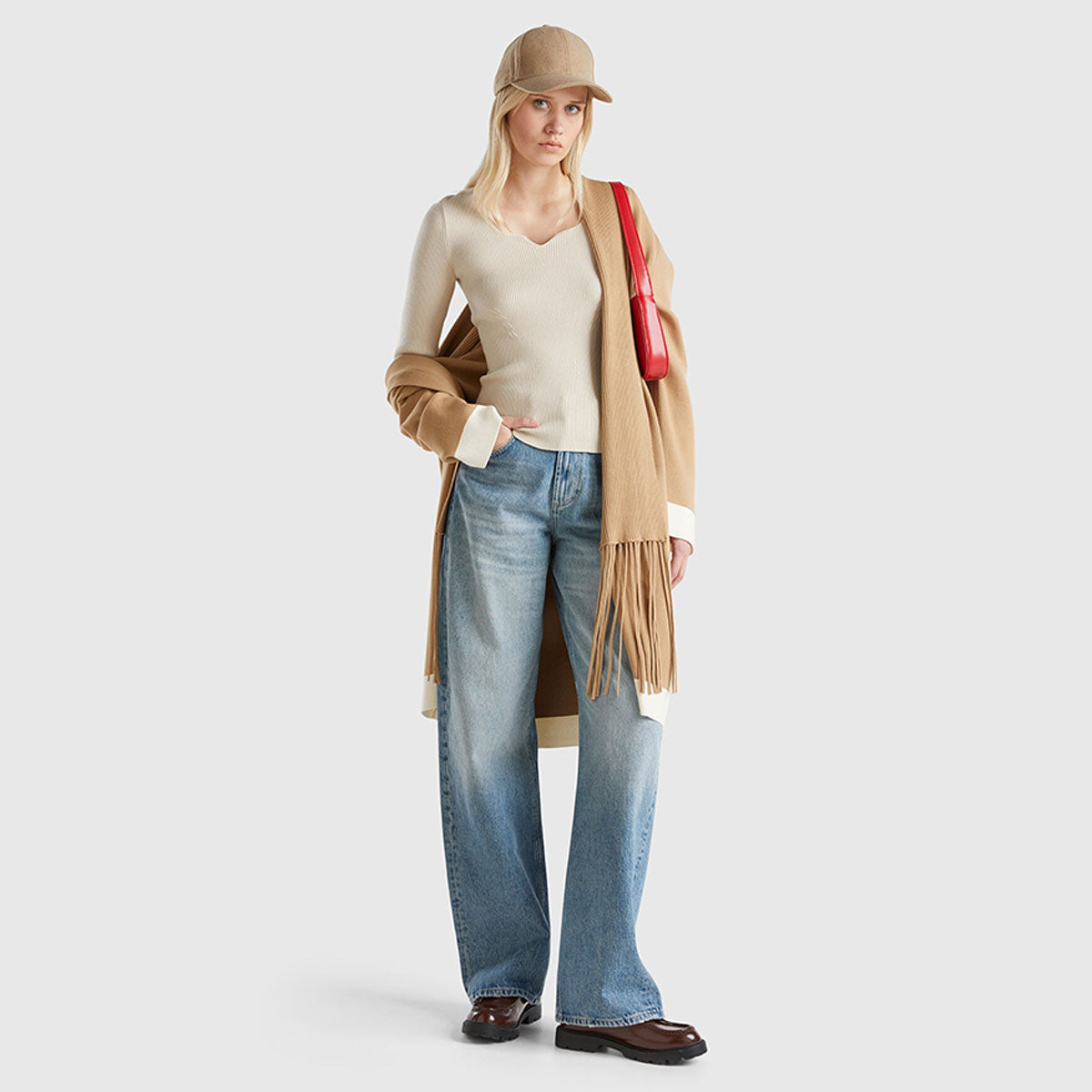 Benetton Sweatersweetheart Neck
