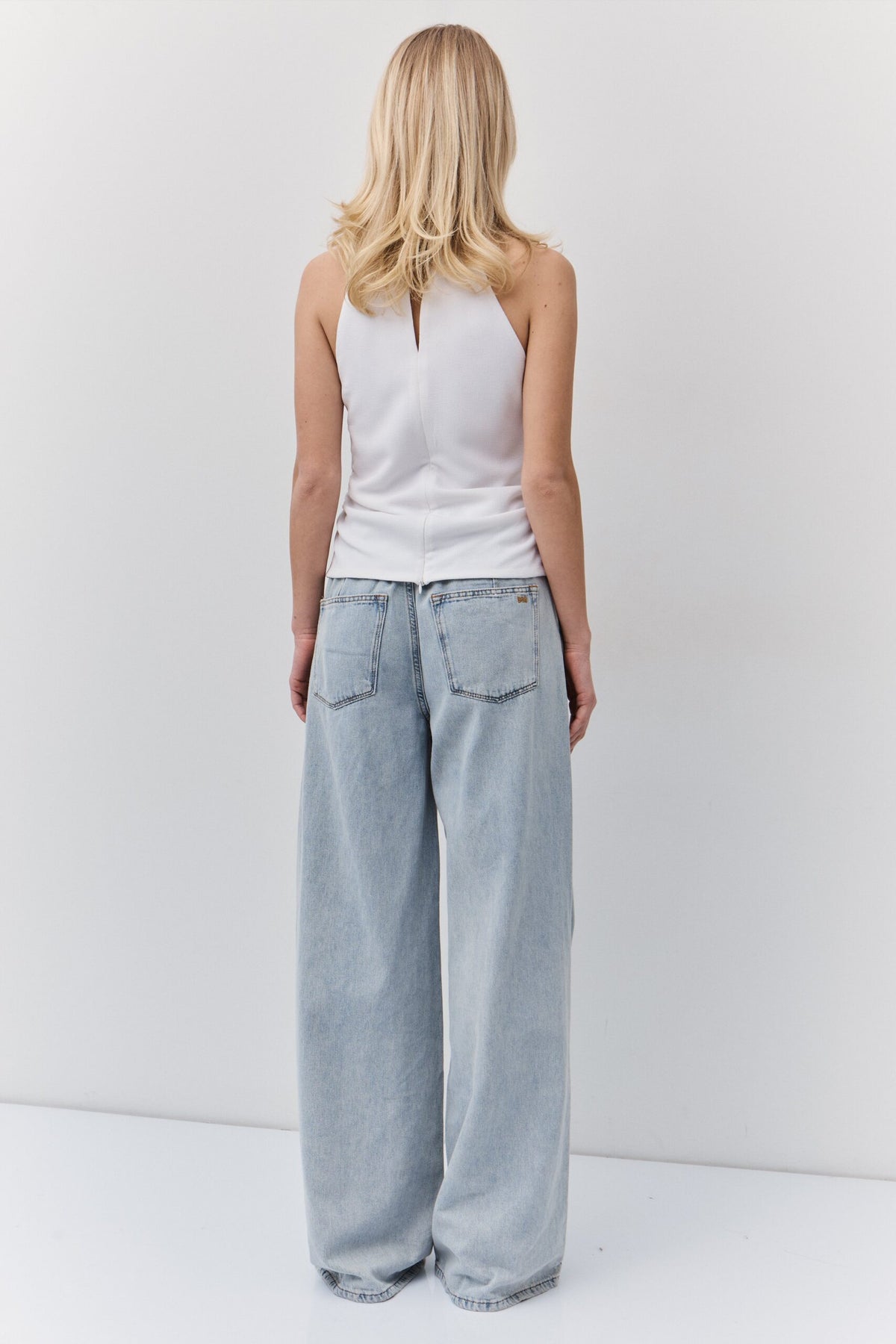 BSB Gather halter-neck top