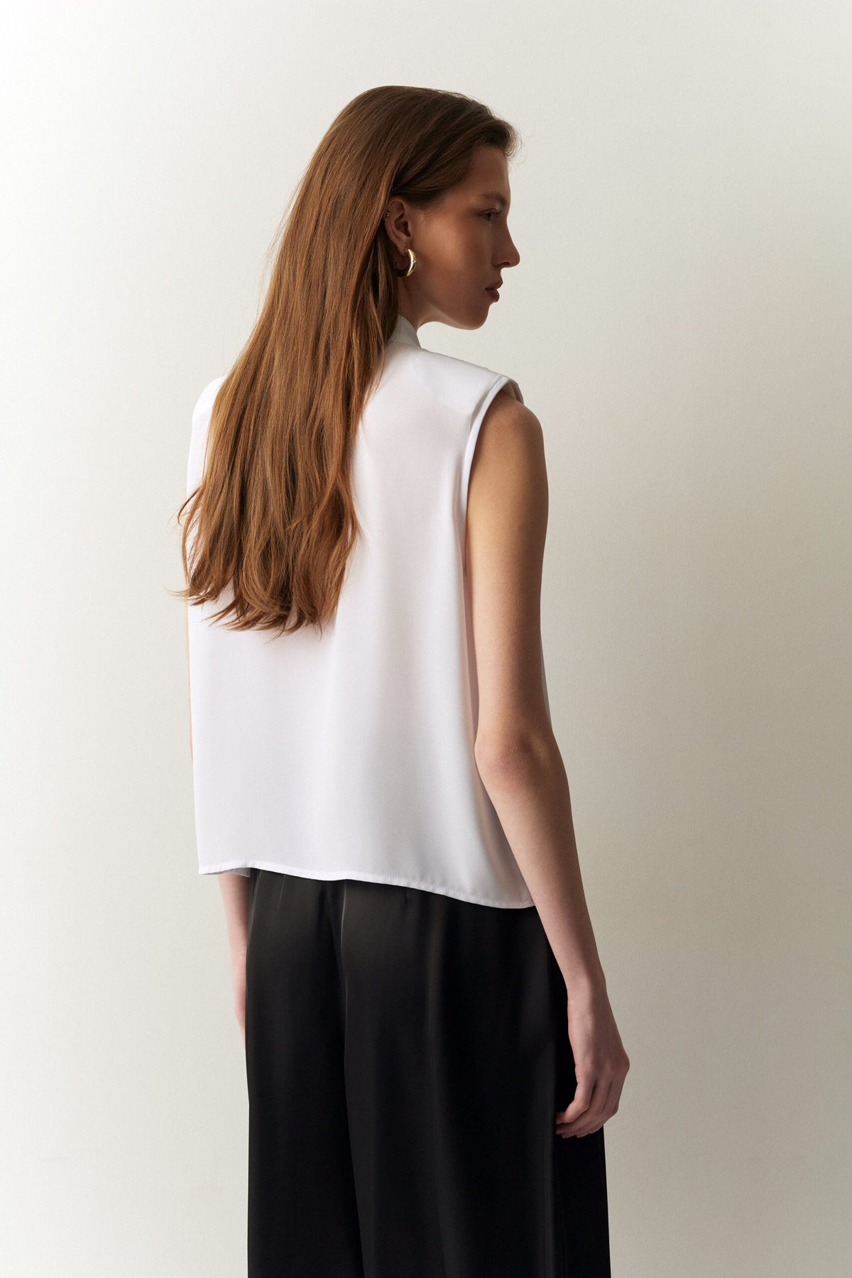 BSB Wrap sleeveless blouse