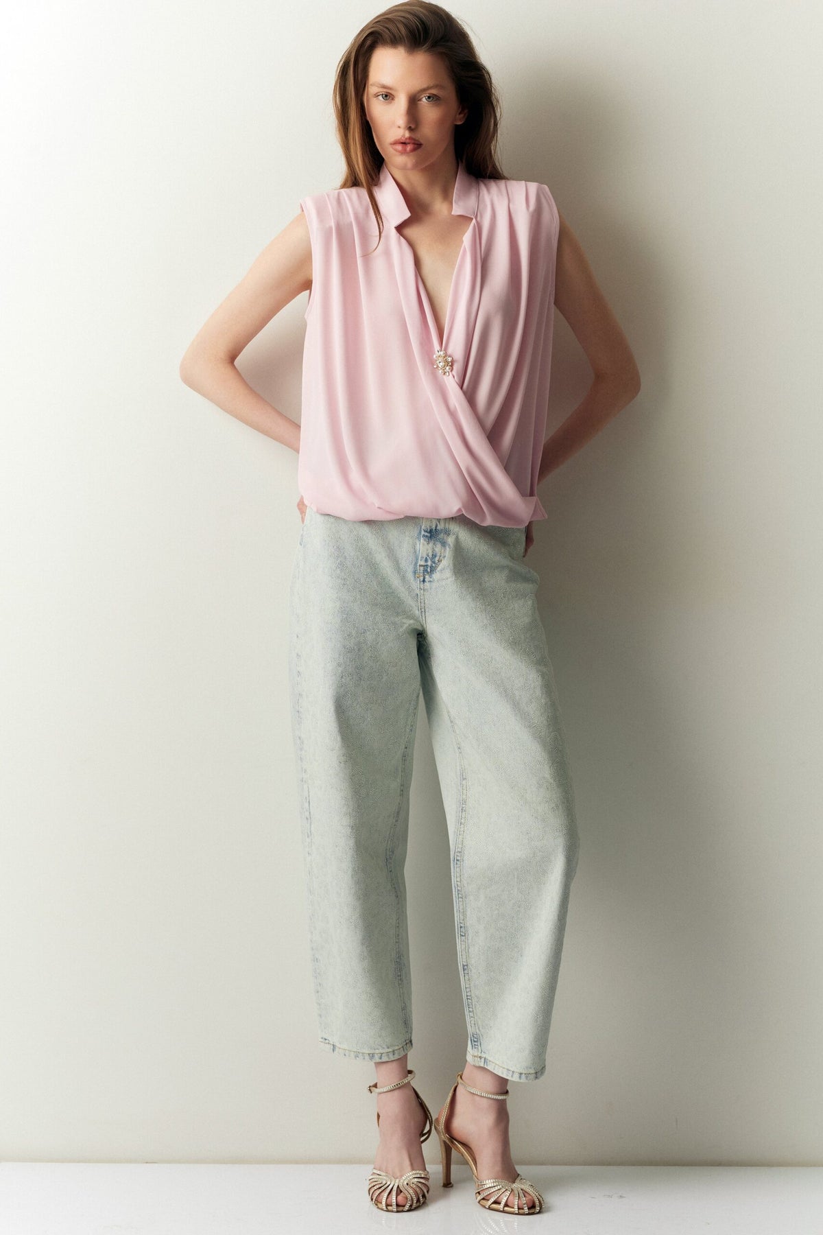 BSB Wrap sleeveless blouse