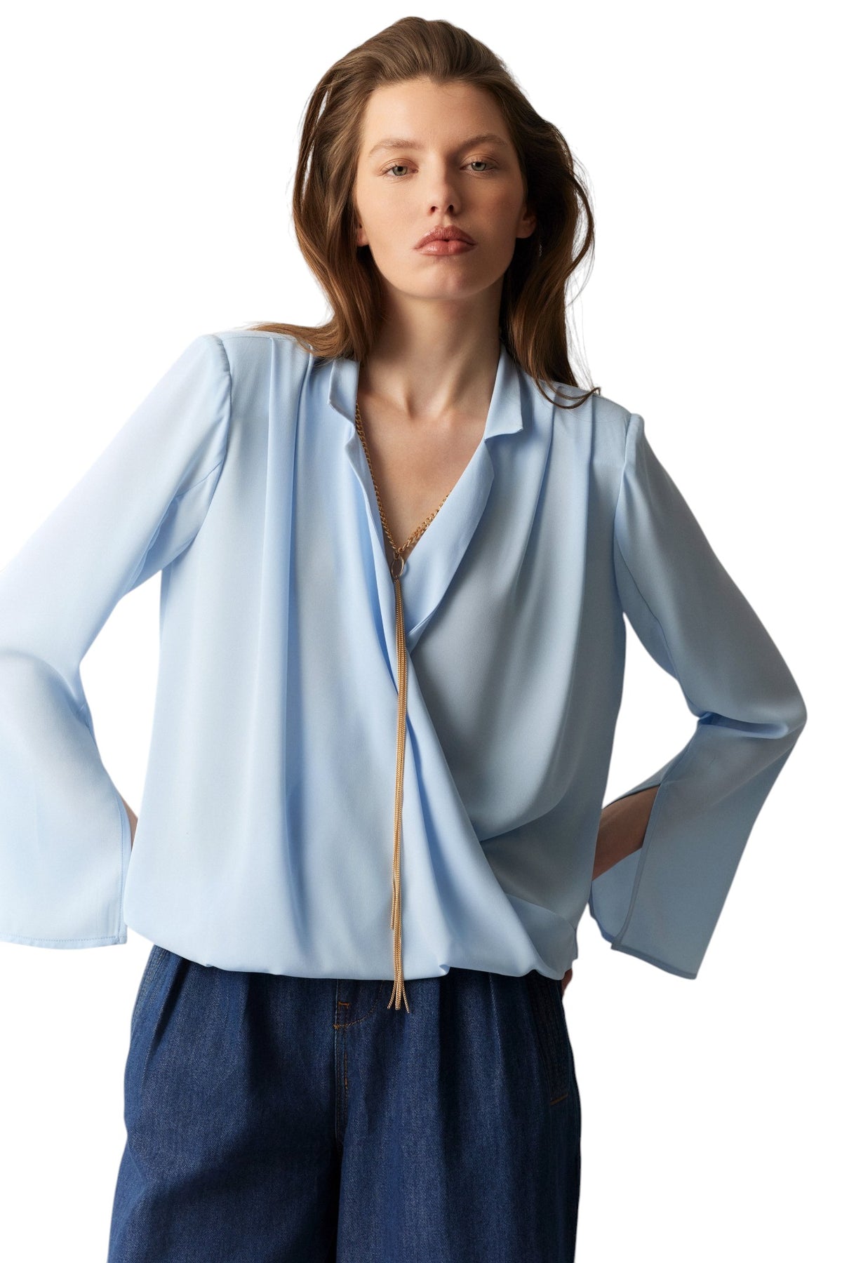 BSB Long sleeves wrap blouse with chain