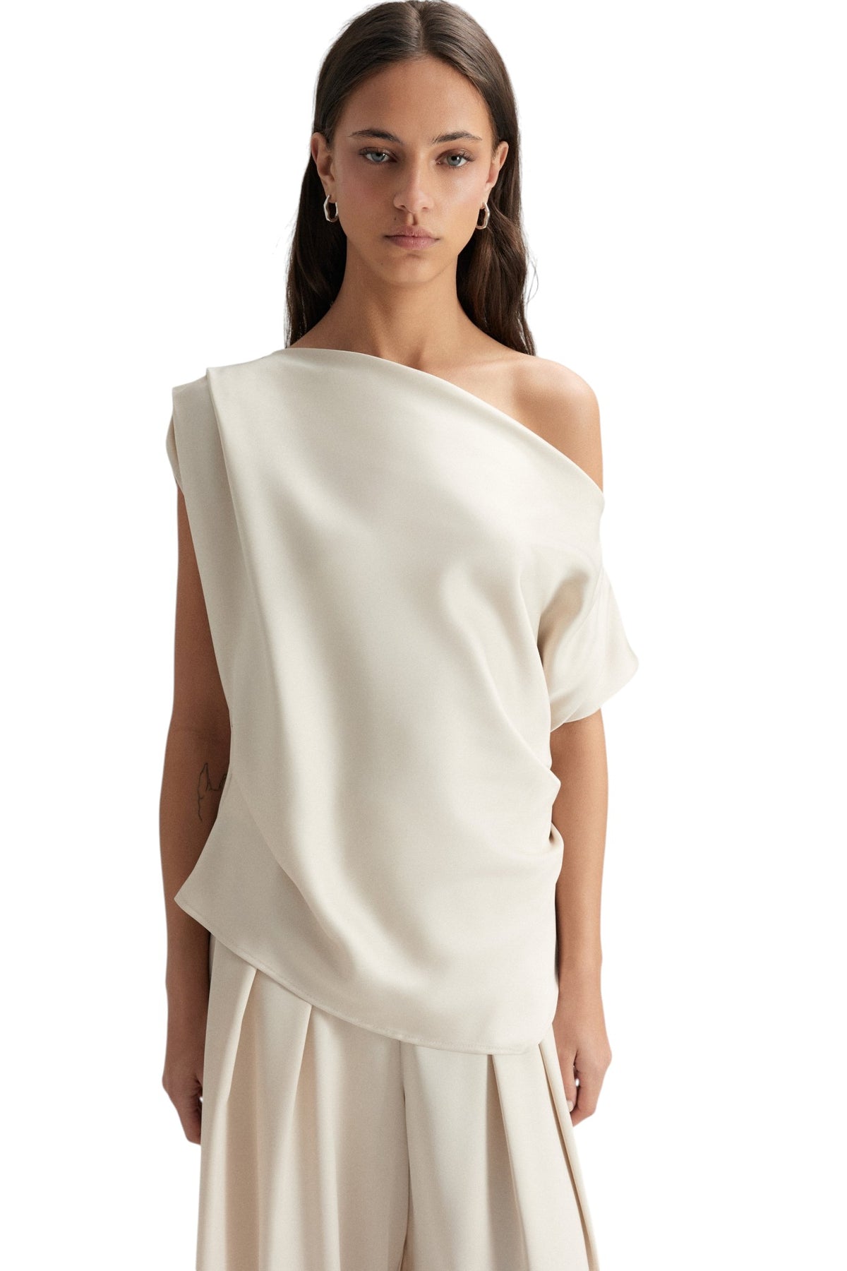 BSB Satin blouse with one shoulder