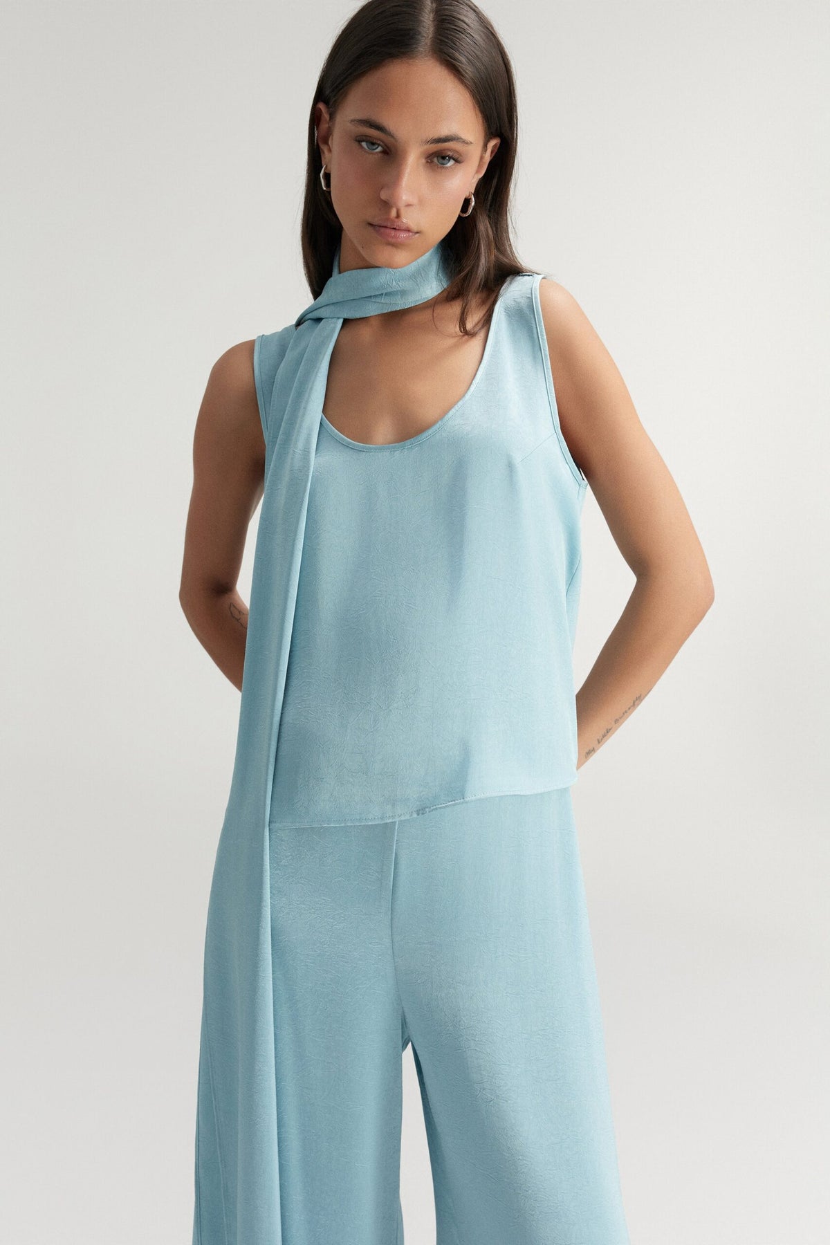 BSB Satin blouse with scarf