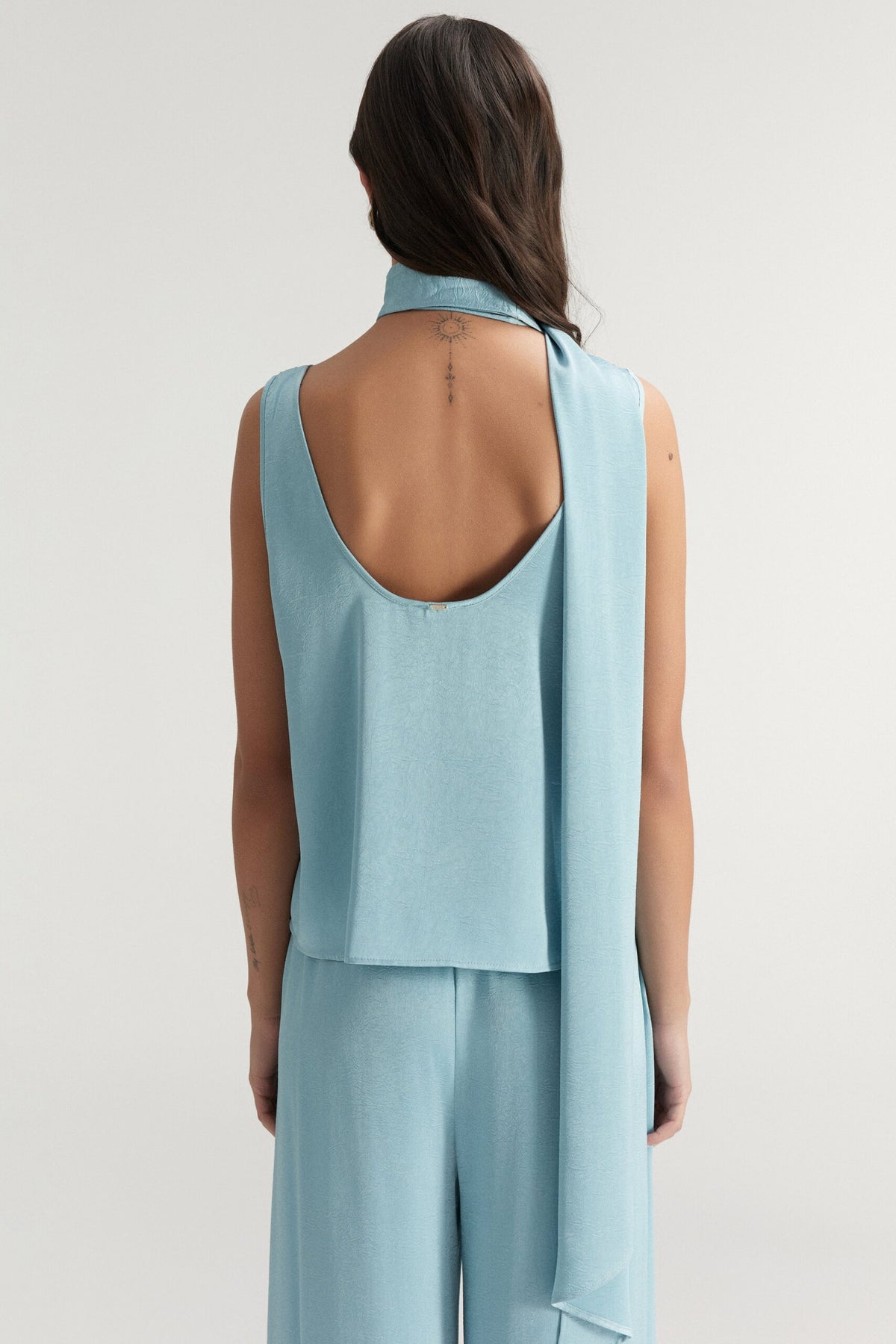 BSB Satin blouse with scarf