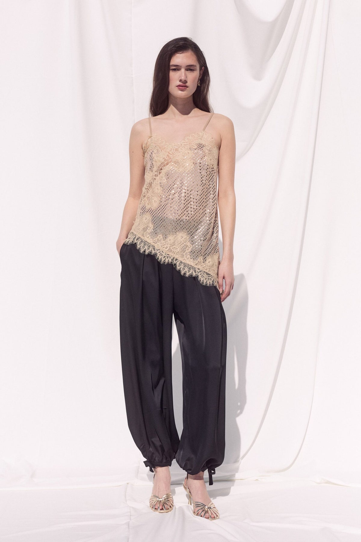 BSB Asymmetric lace top