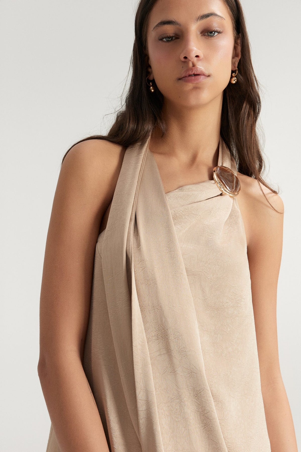 BSB Satin blouse with one shoulder