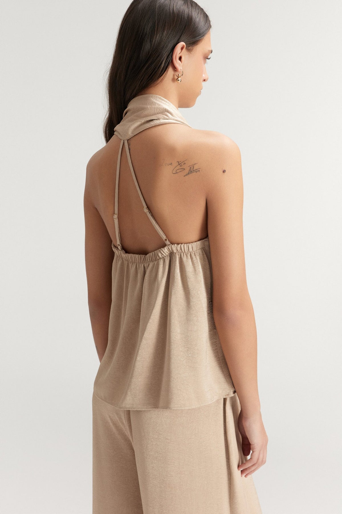 BSB Satin blouse with one shoulder
