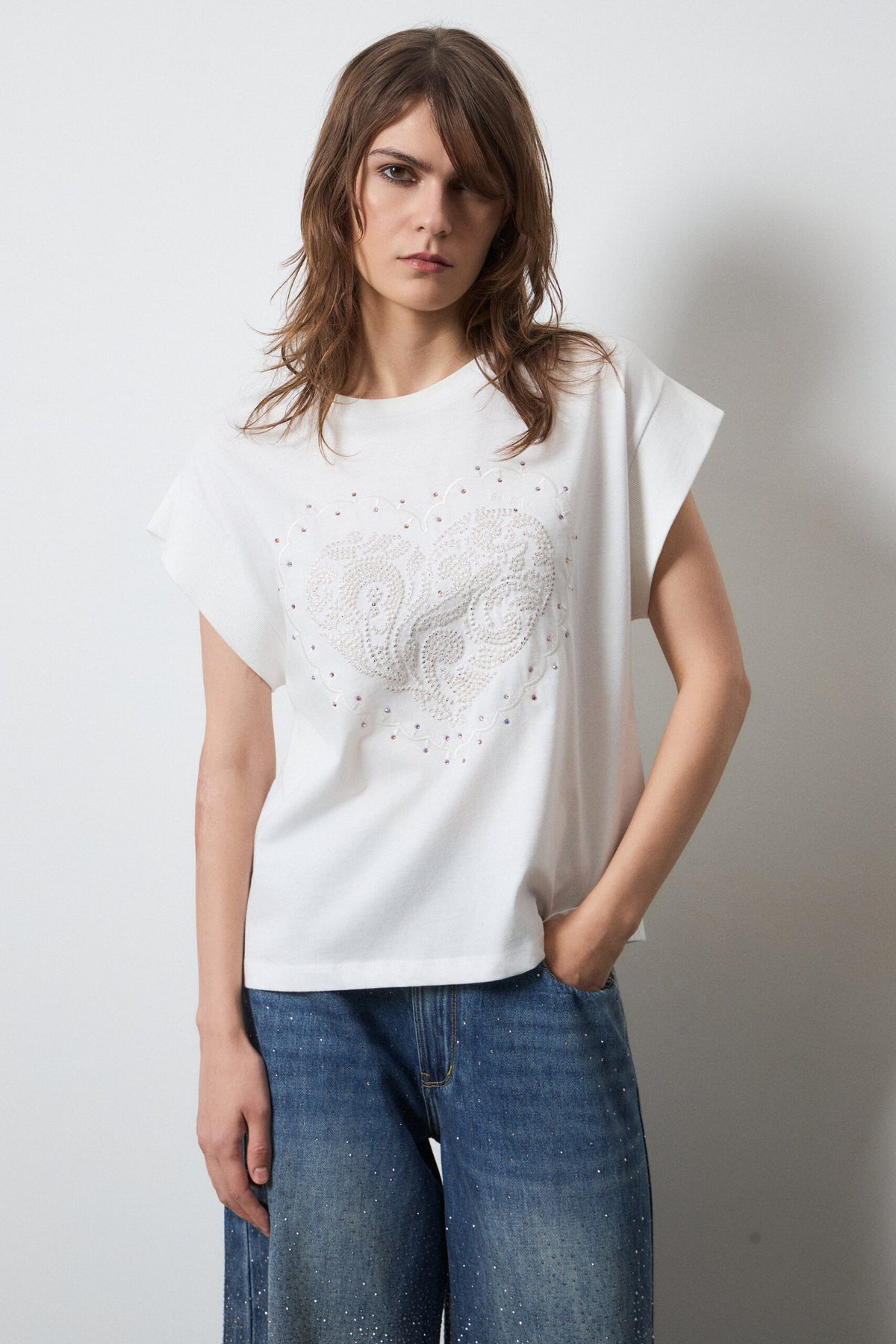 BSB Embroidered blouse with short sleeves