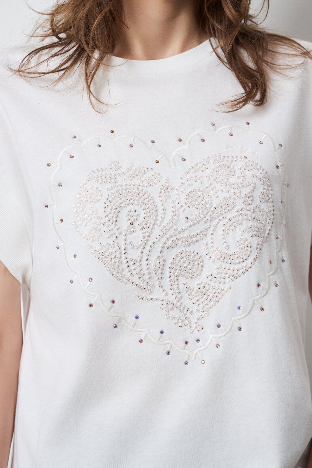 BSB Embroidered blouse with short sleeves