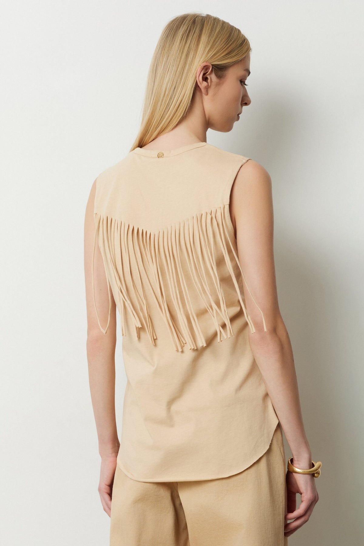 BSB Sleeveless V top with rhinestones