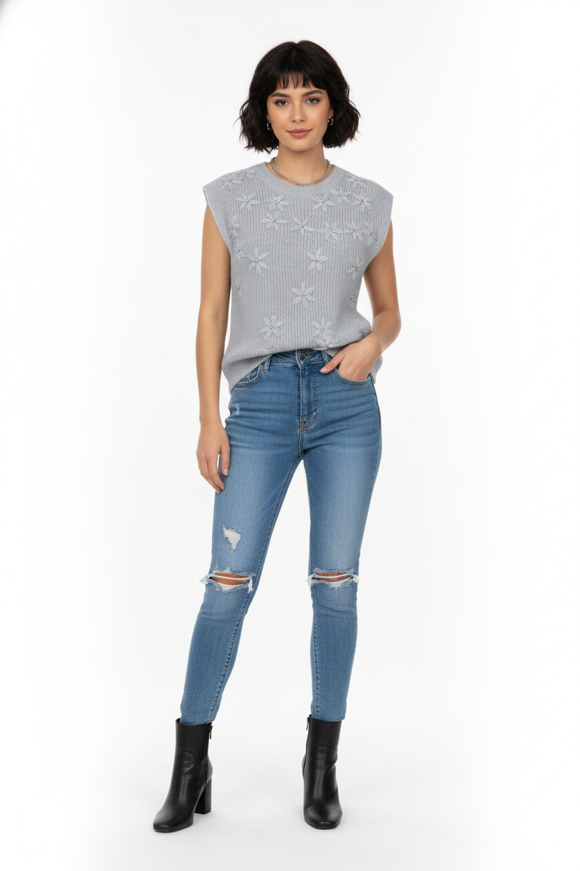 BSB Sleeveless sweater with round neckline