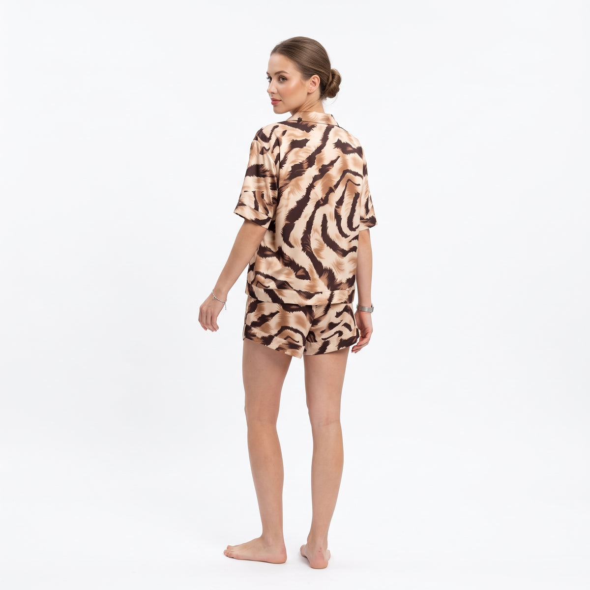 Women'S Brown Animal Print Short Sleeve Romper - Brown