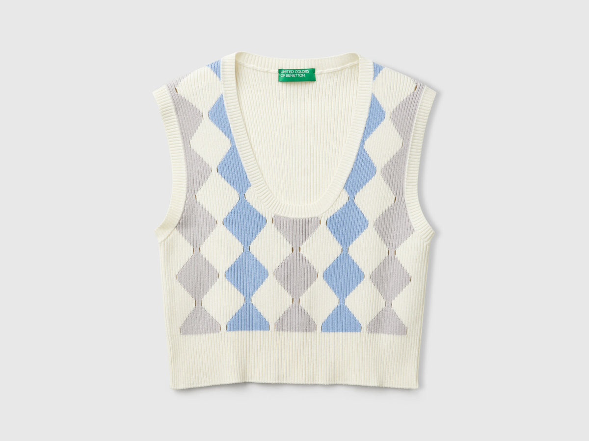 Benetton Cropped Vest With Diamond Inlay