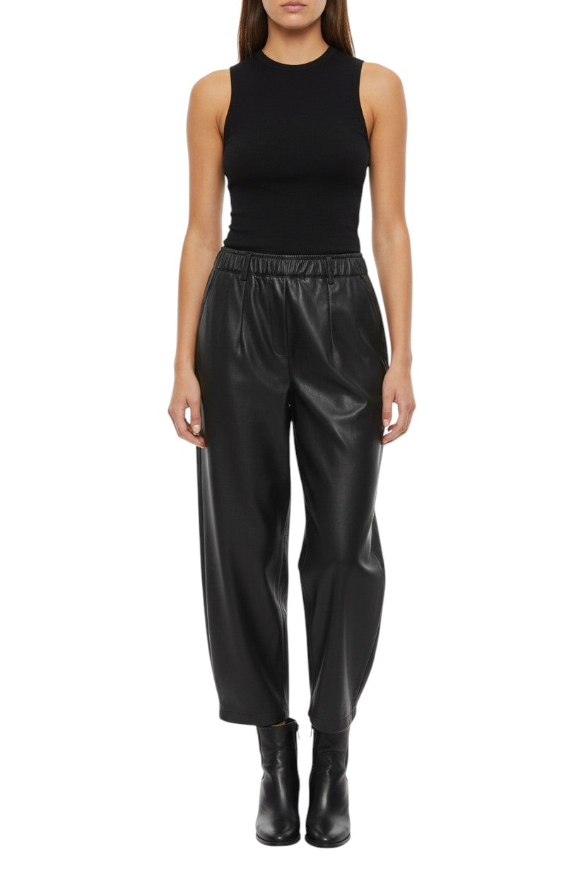 BSB Leather look pants with elastic band on the waist