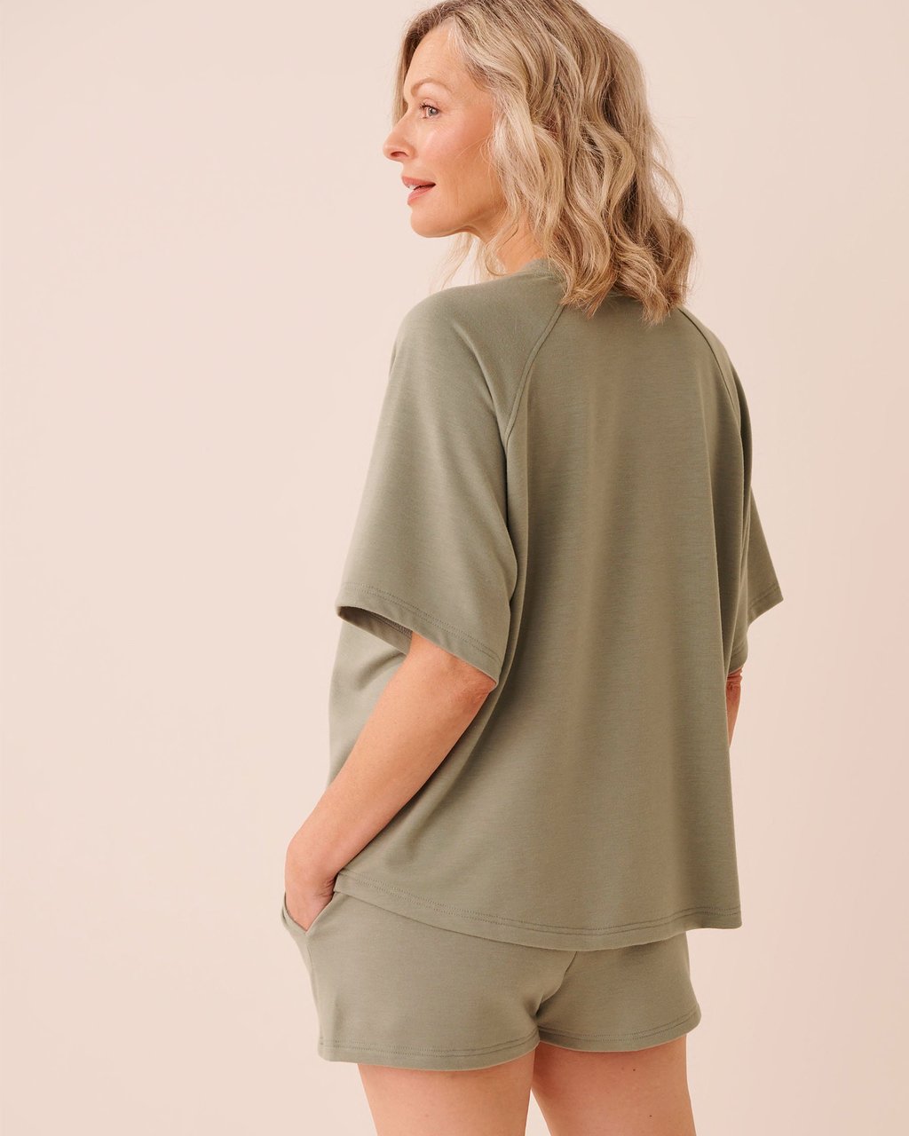 La vie en Rose French Terry T-shirt
