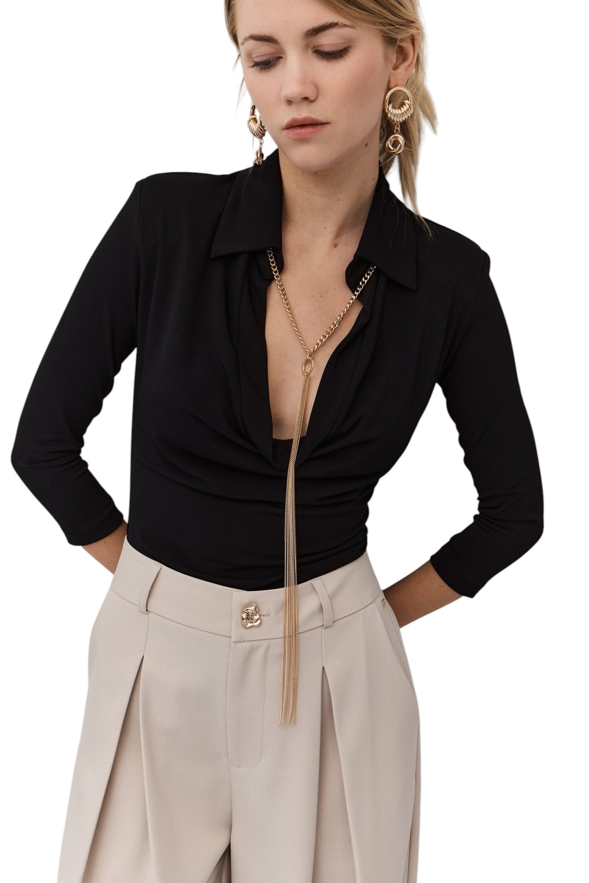 BSB Draped blouse with chain