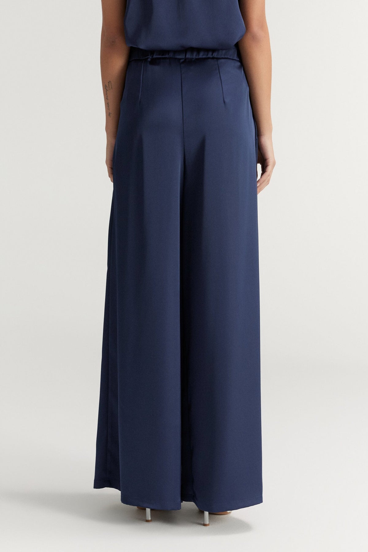 BSB Satin wide leg pants with pleats