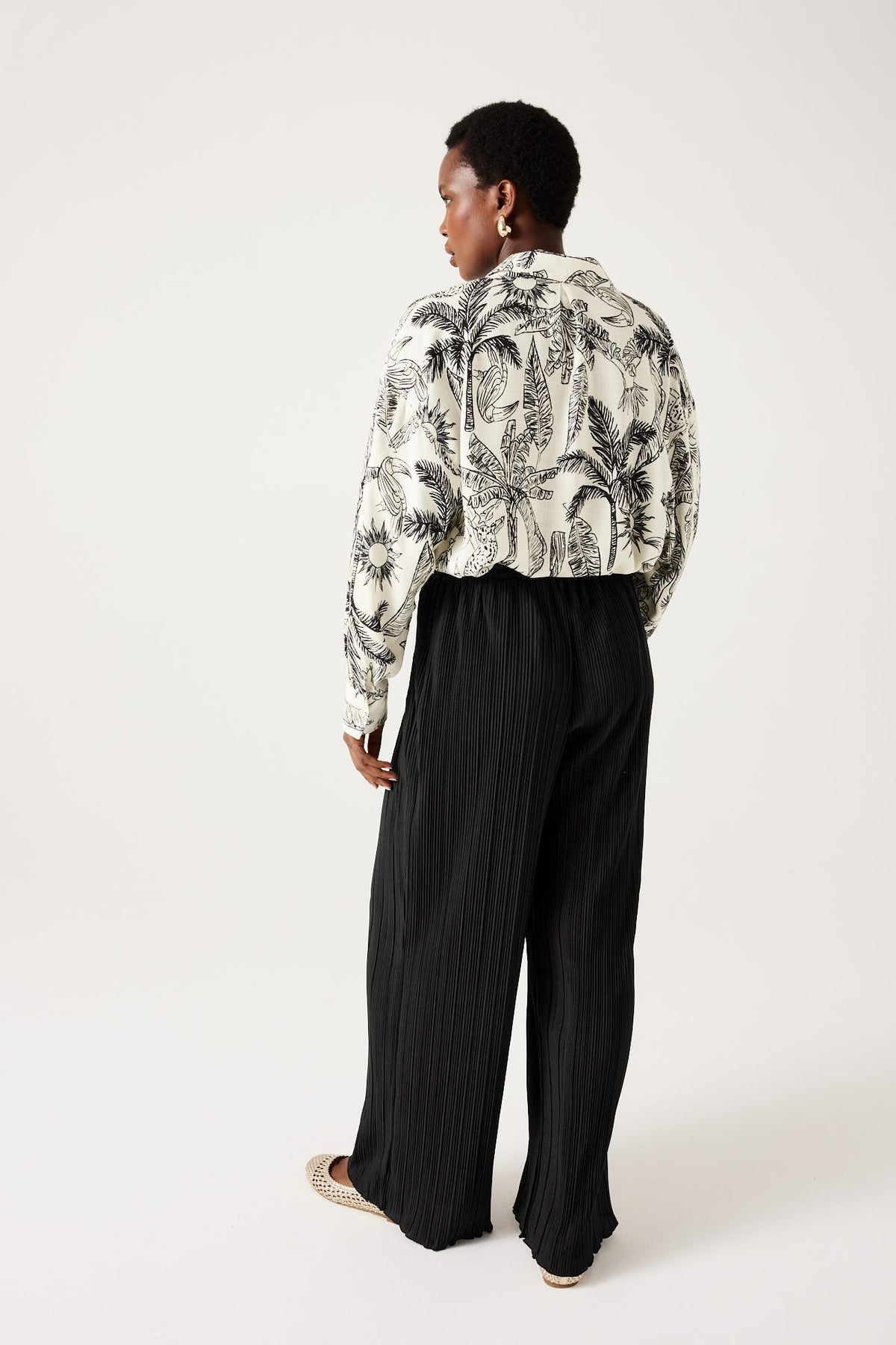 Promod Wideleg Plissé Trousers