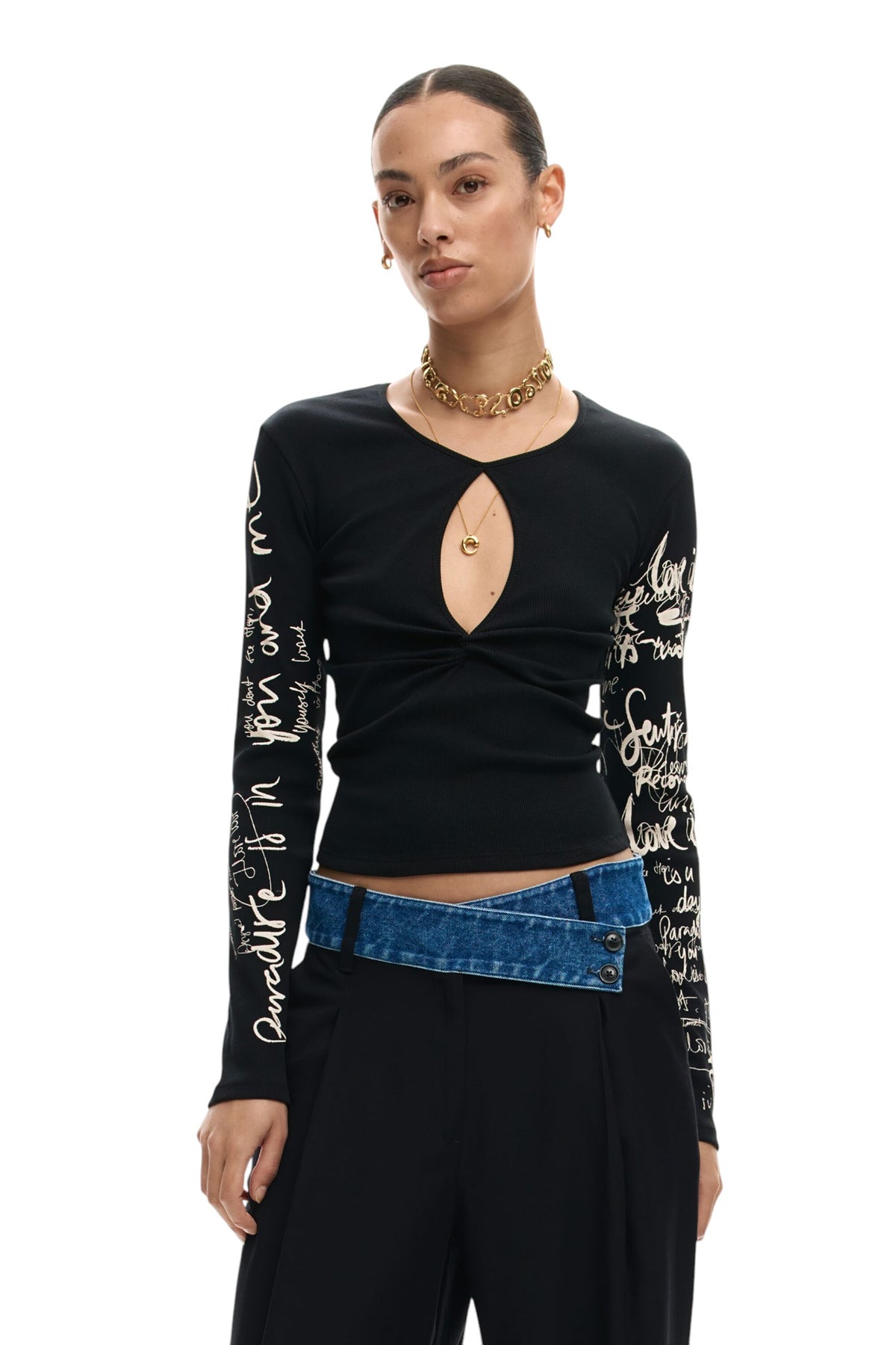 Desigual Long-sleeved T-shirt with a ruched front opening detail at the chest