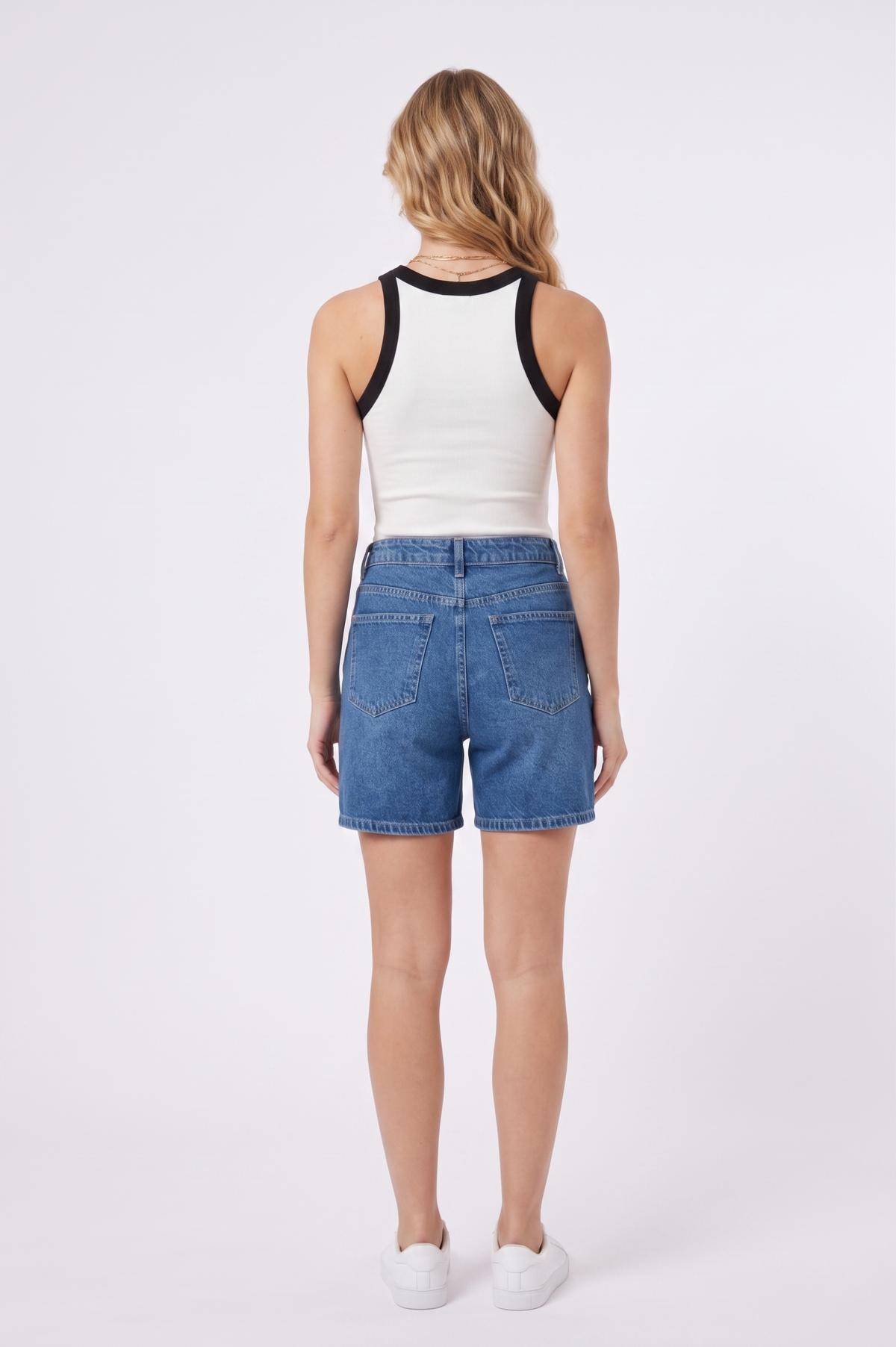 FOREVER 21 Contrast Trim Racer-Neck Ribbed Tank Top