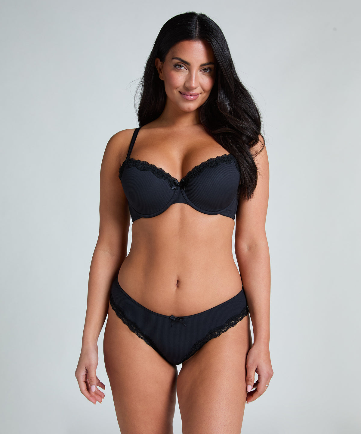 HUNKEMÖLLER Lola Brazilian