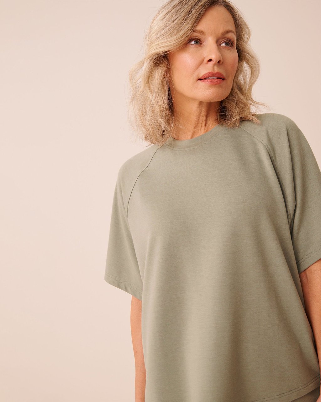La vie en Rose French Terry T-shirt