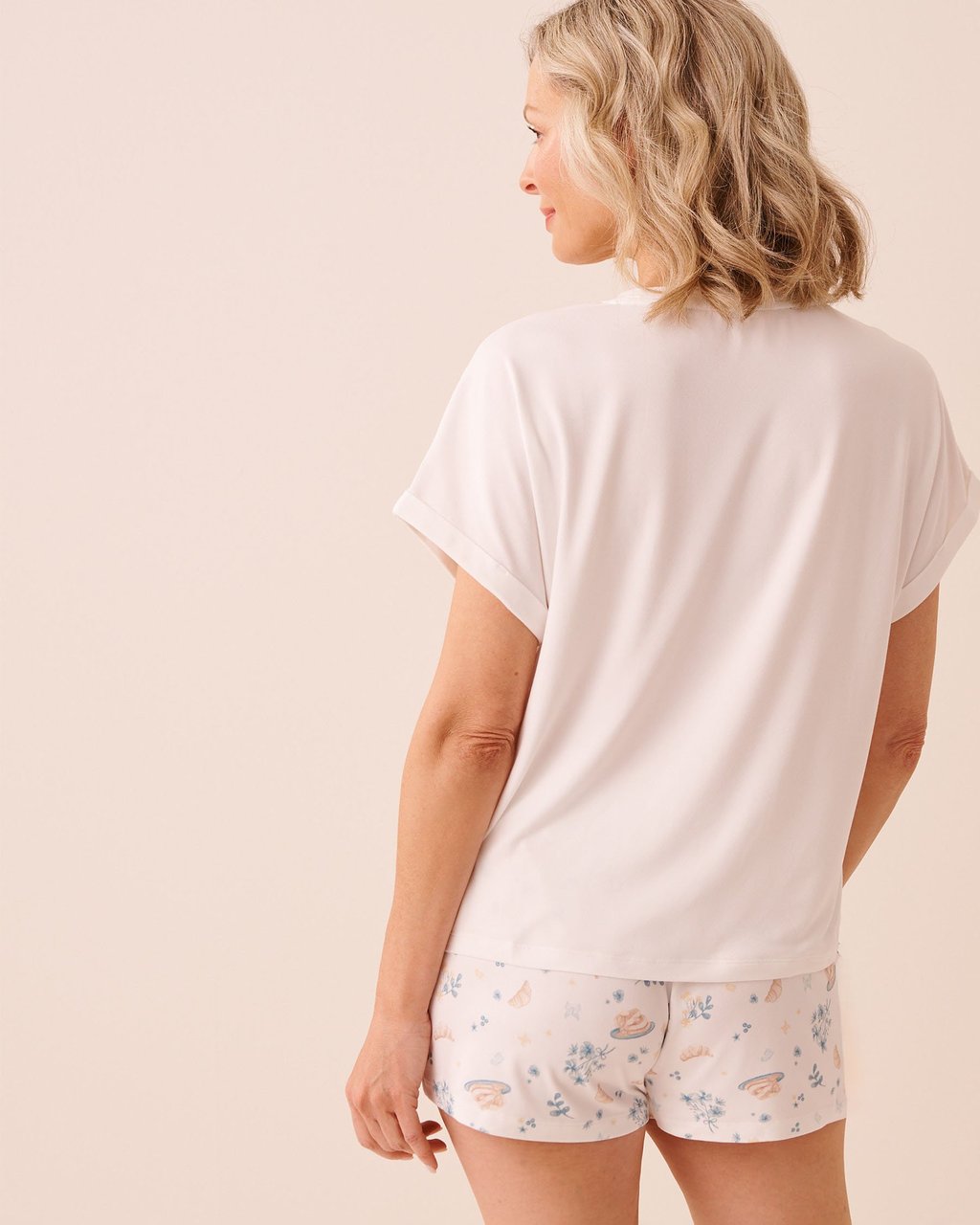 La vie en Rose Brunch Print Super Soft T-shirt