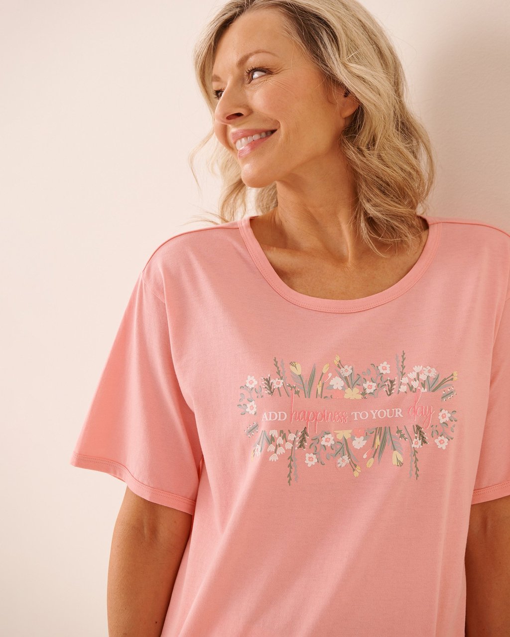 La vie en Rose Floral Print T-shirt