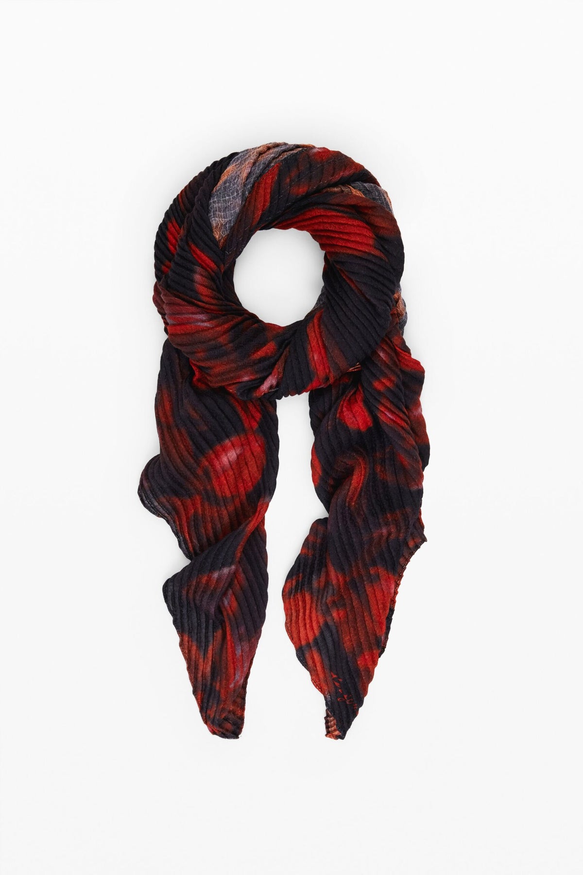 Desigual Rectangular scarf with red flowers