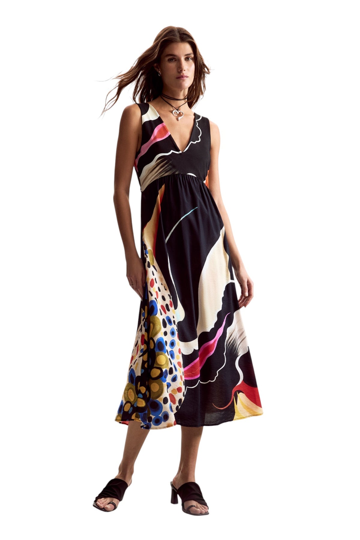 Desigual Sleeveless dress in a flowing fabric with an arty print in various colors. V-neck and midi length.
