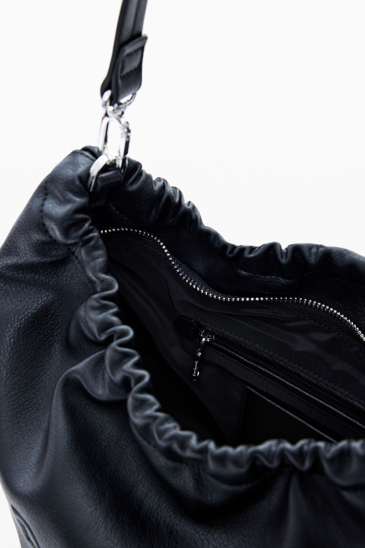 Desigual Medium bag with flap leather-effect