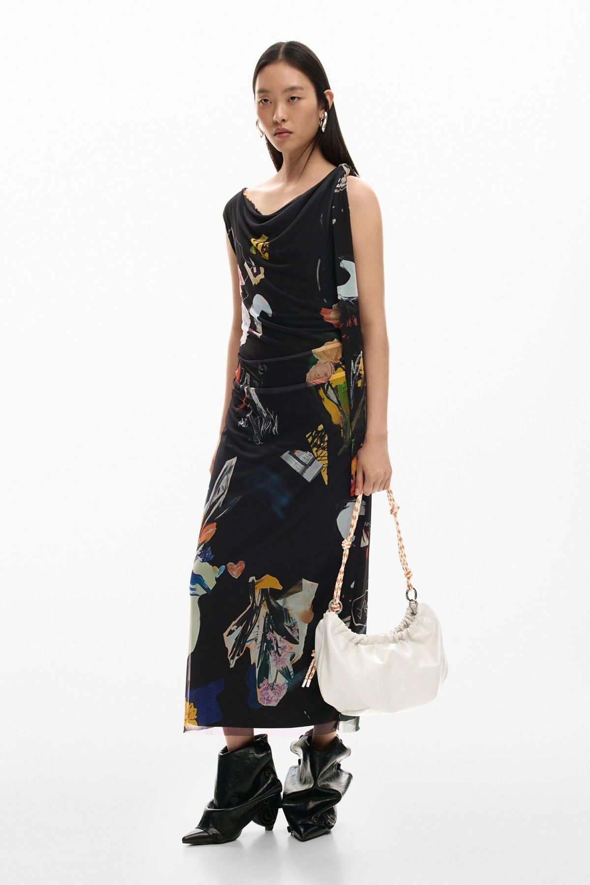 Desigual Oval shoulder bag made of faux leather-effect fabric