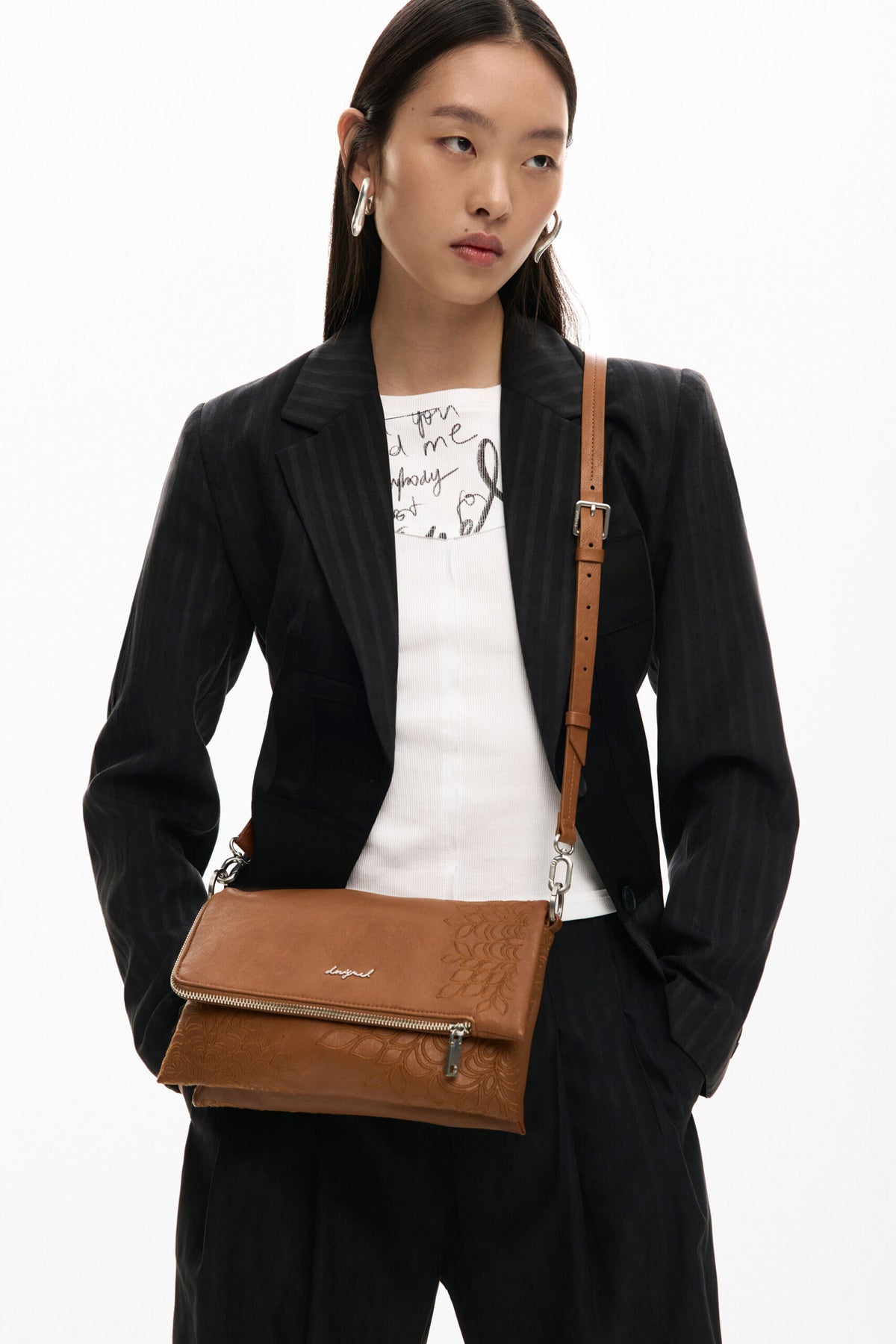 Desigual Medium bag with flap leather-effect