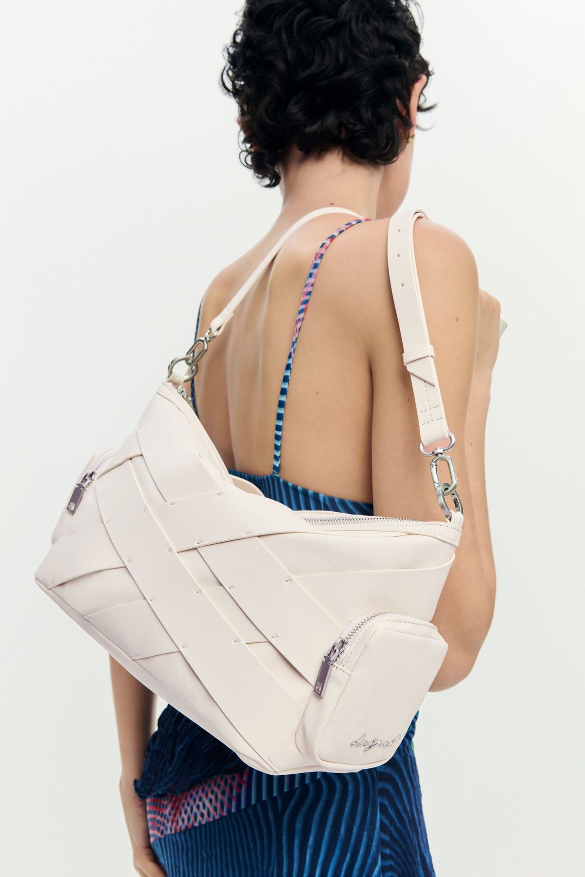Desigual Medium handbag with side pockets