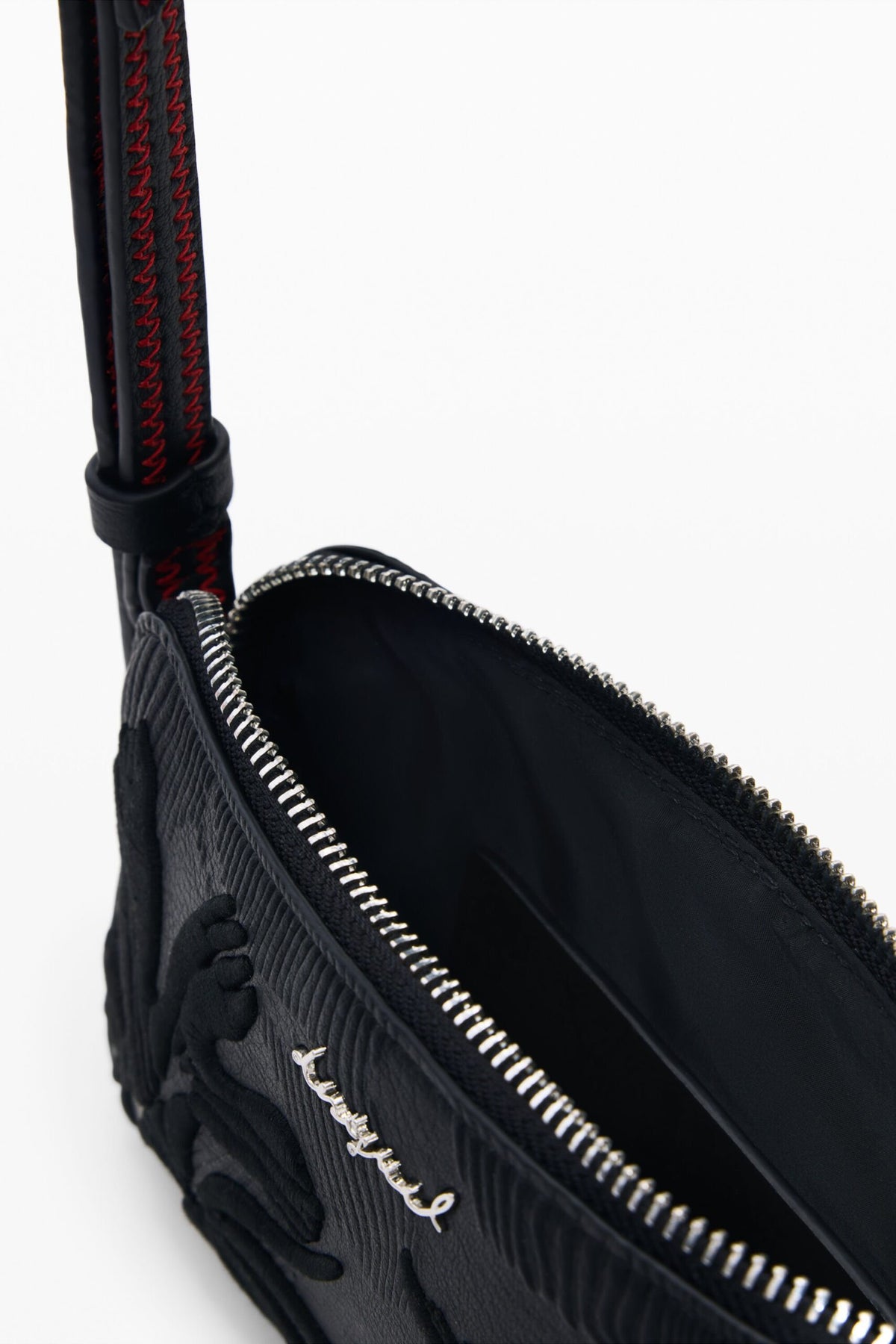 Desigual Bolso pequeño con correa para colocar en modo bandolera