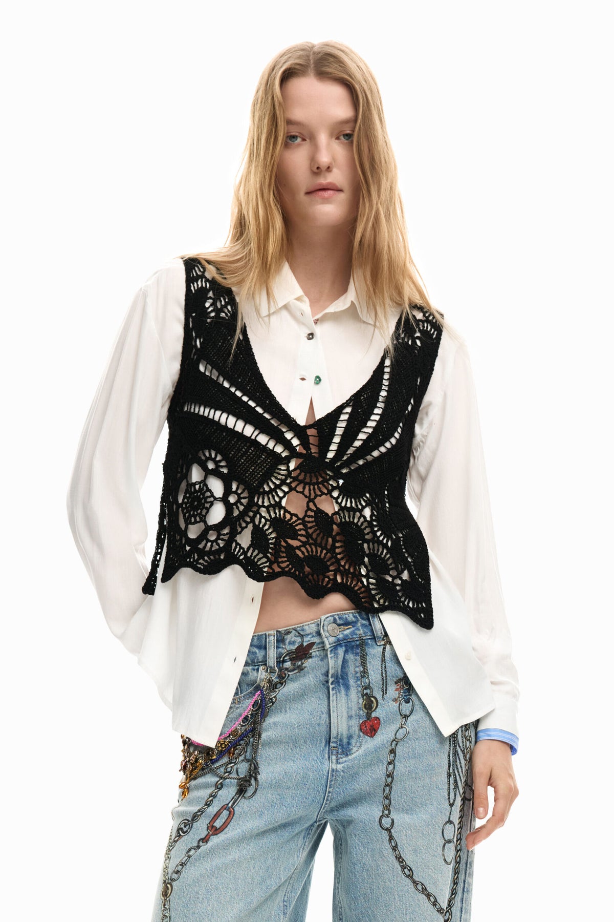 Desigual Long-sleeved shirt with regular fit, in a solid tone