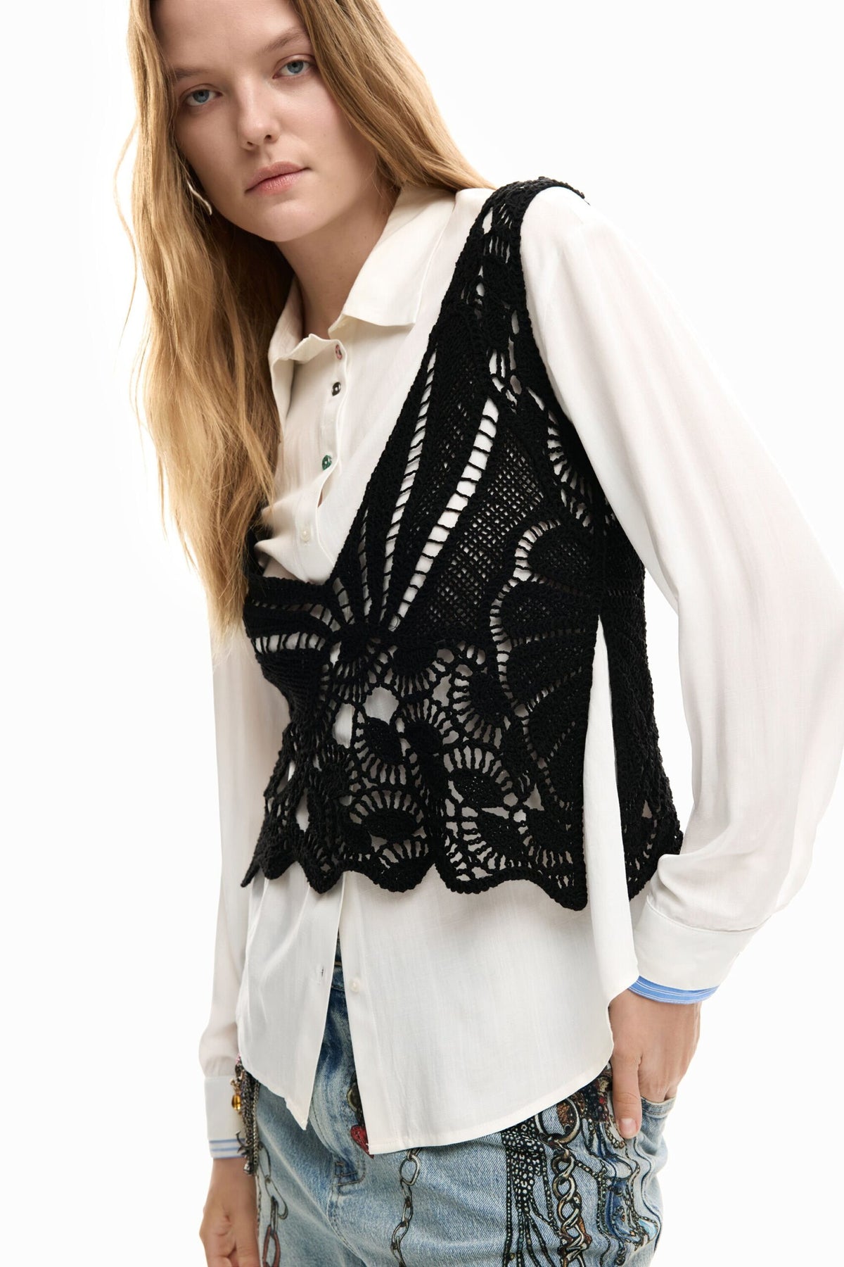 Desigual Long-sleeved shirt with regular fit, in a solid tone