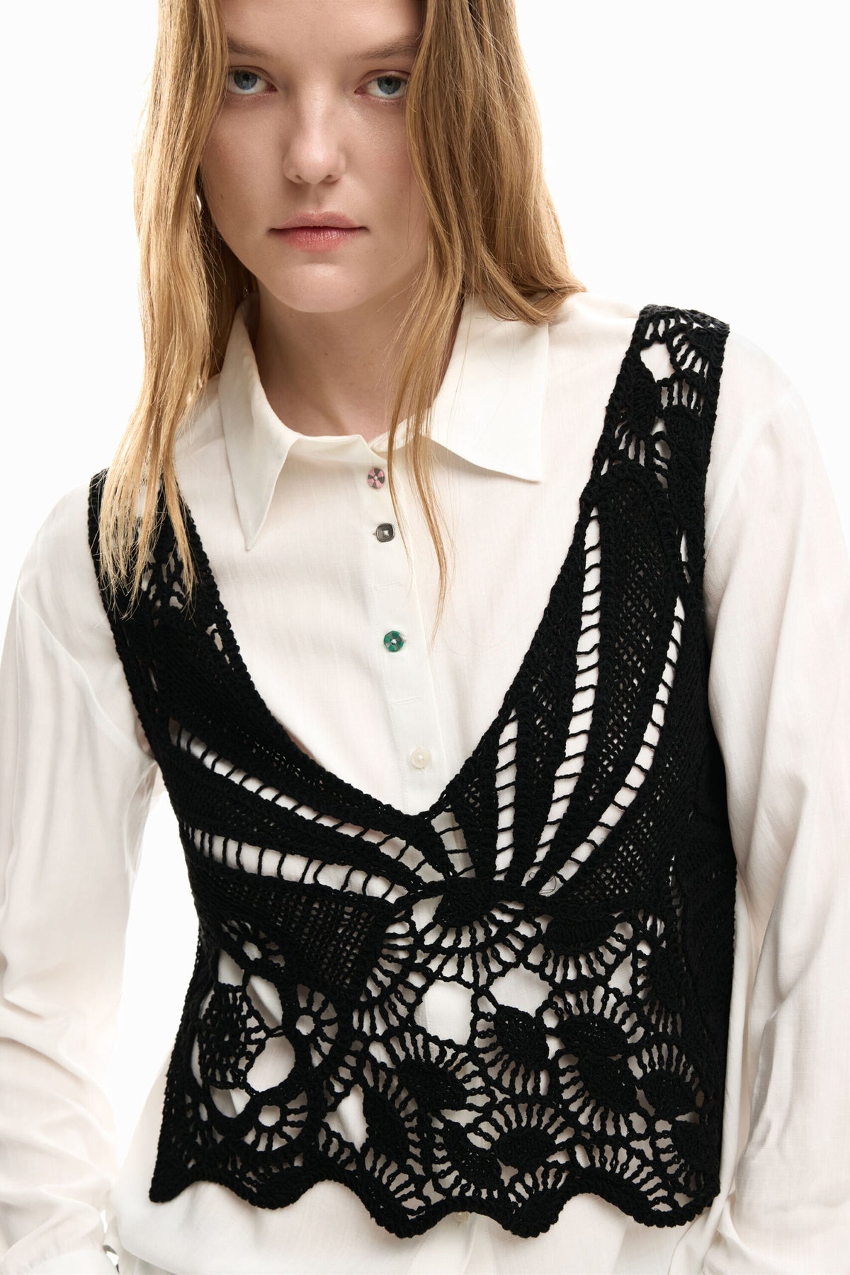 Desigual Long-sleeved shirt with regular fit, in a solid tone