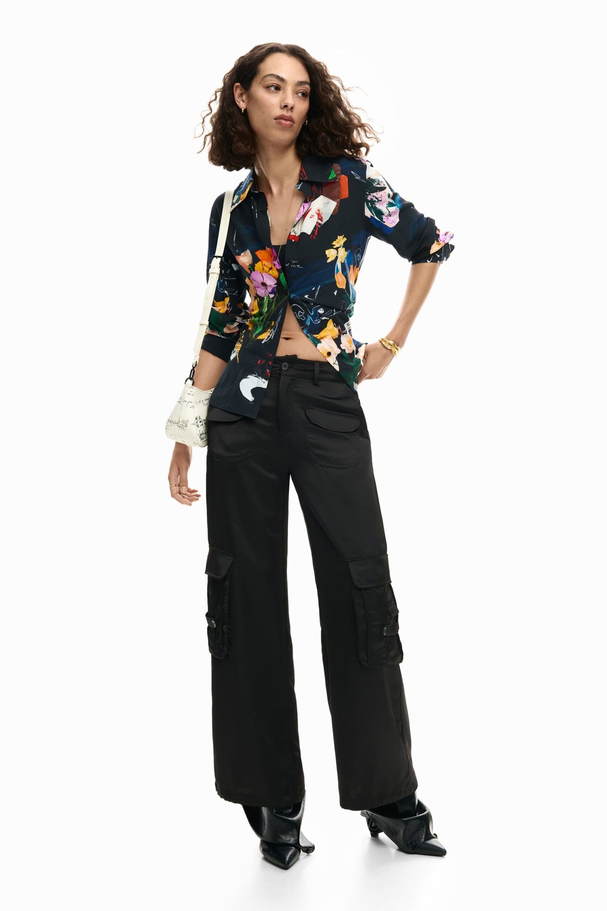 Desigual Long-sleeved shirt with V-neckline adjustable tie at the waist