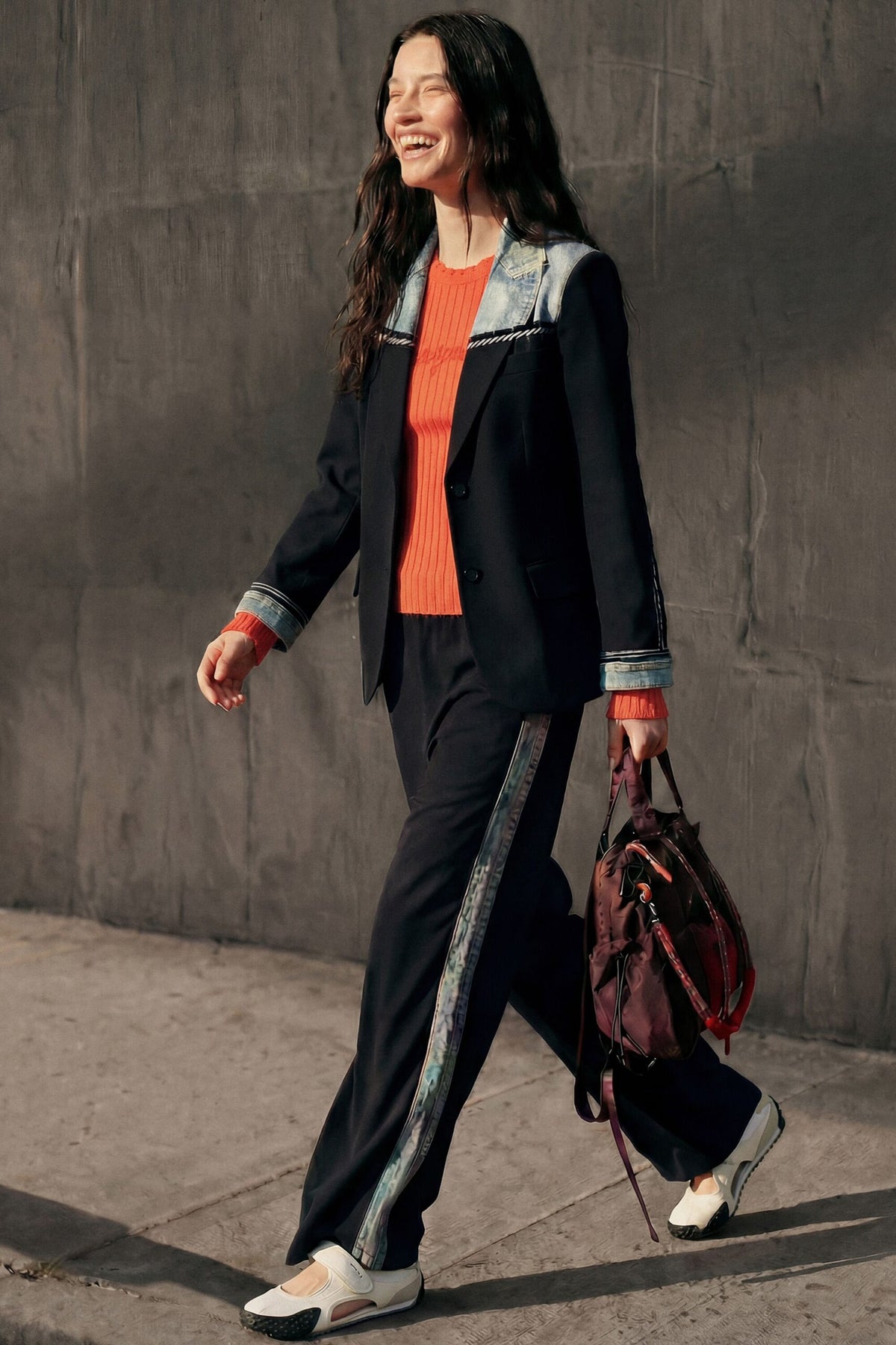 Desigual Blazer made of mixed fabrics with collar sleeve hems and upper part