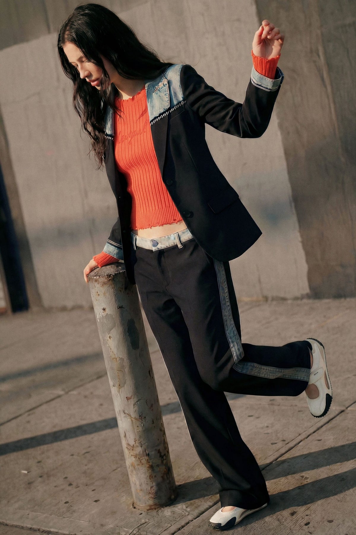 Desigual Blazer made of mixed fabrics with collar sleeve hems and upper part