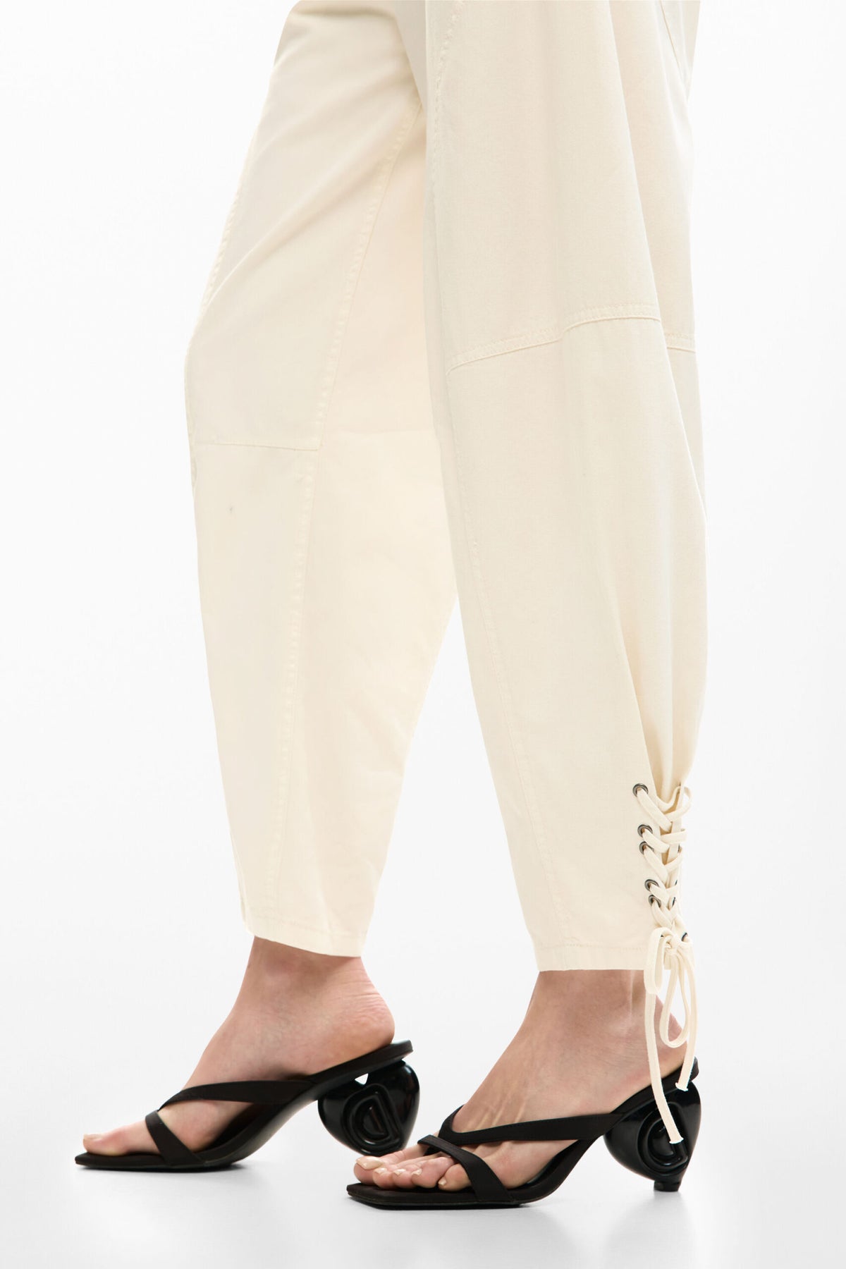 Desigual Long cotton trousers with plain white fabric waistband with button and zipper,