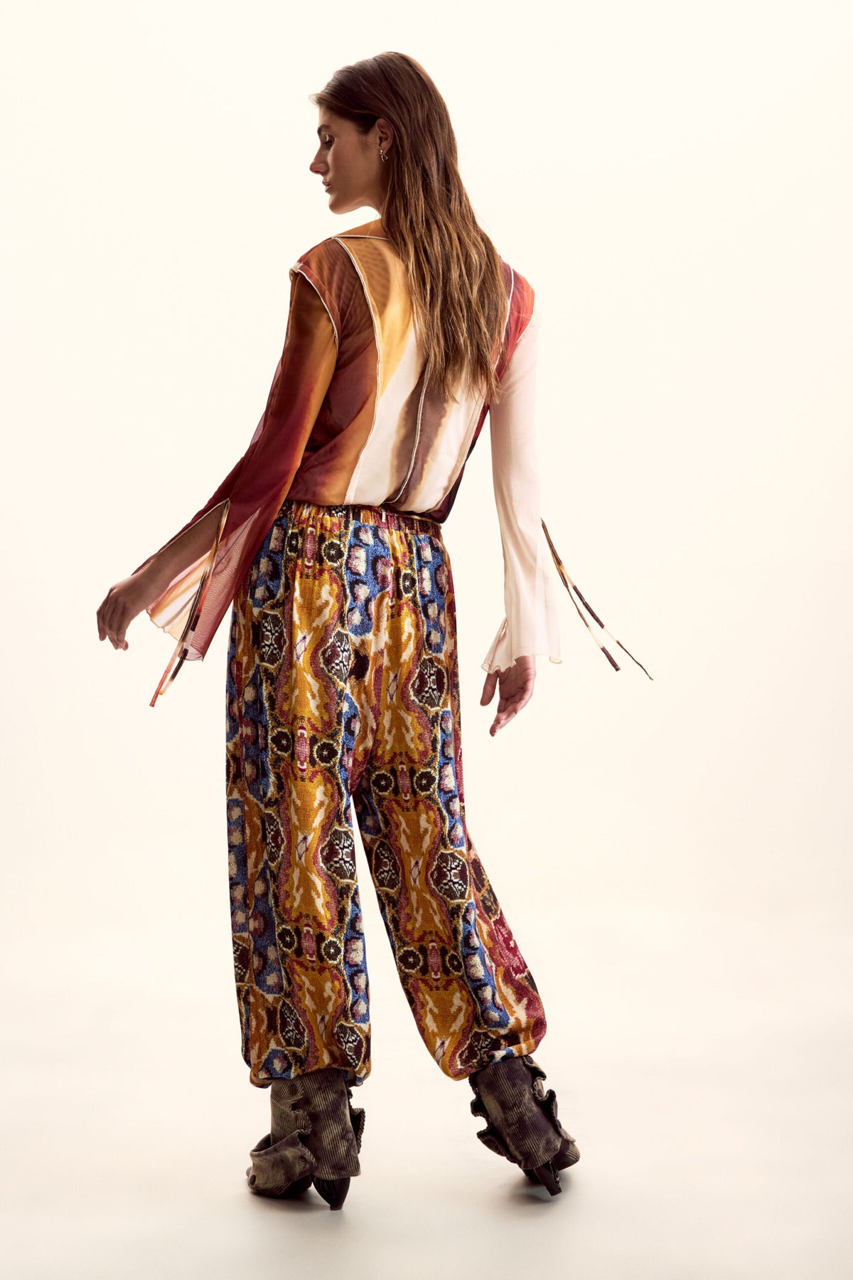 Desigual Palazzo-cut pants made of fluid fabric with an ethnic-style print