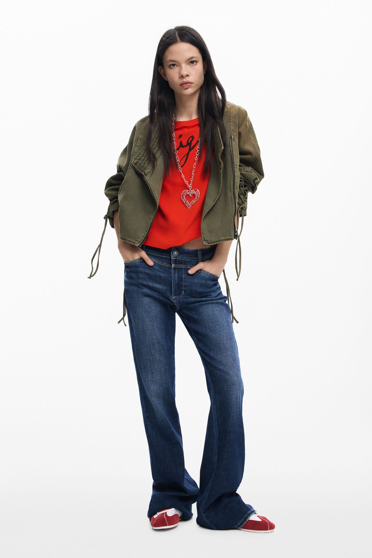 Desigual knit T-shirt with round neck and short sleeves Fabric with a blend of cotton