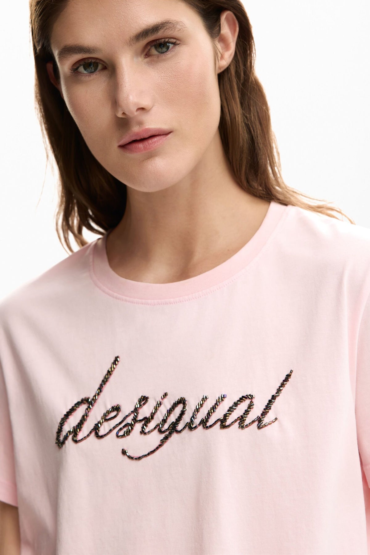 Desigual Regular-fit T-shirt with embroidered logo with appliqués on the front