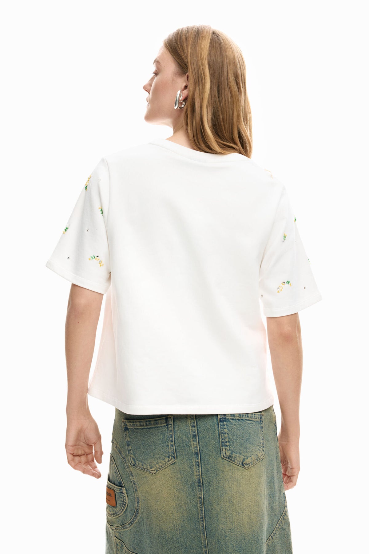 Desigual Regular-fit  Short-sleeved T-shirt with the word "Desigual" in relief in matching With cotton fabric