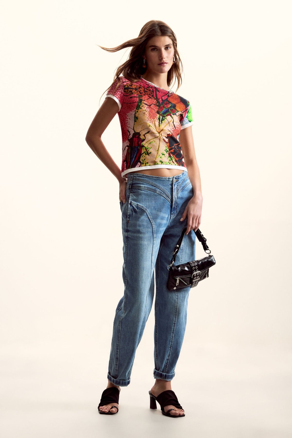 Desigual Short-sleeved T-shirt made from recycled cotton and printed