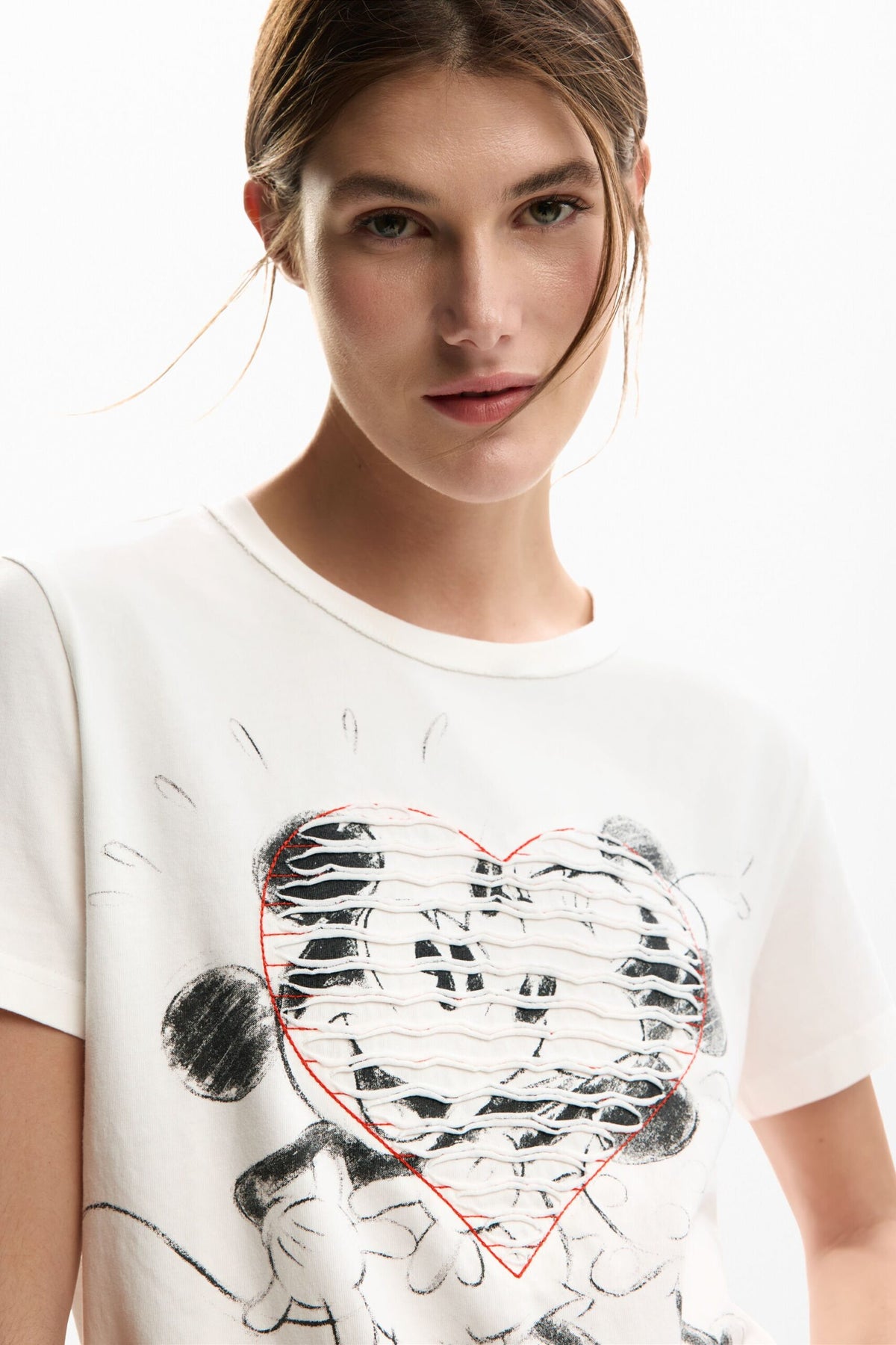Desigual Regular-fit T-shirt made of cotton, with Mickey and Minnie Mouse™ print.
