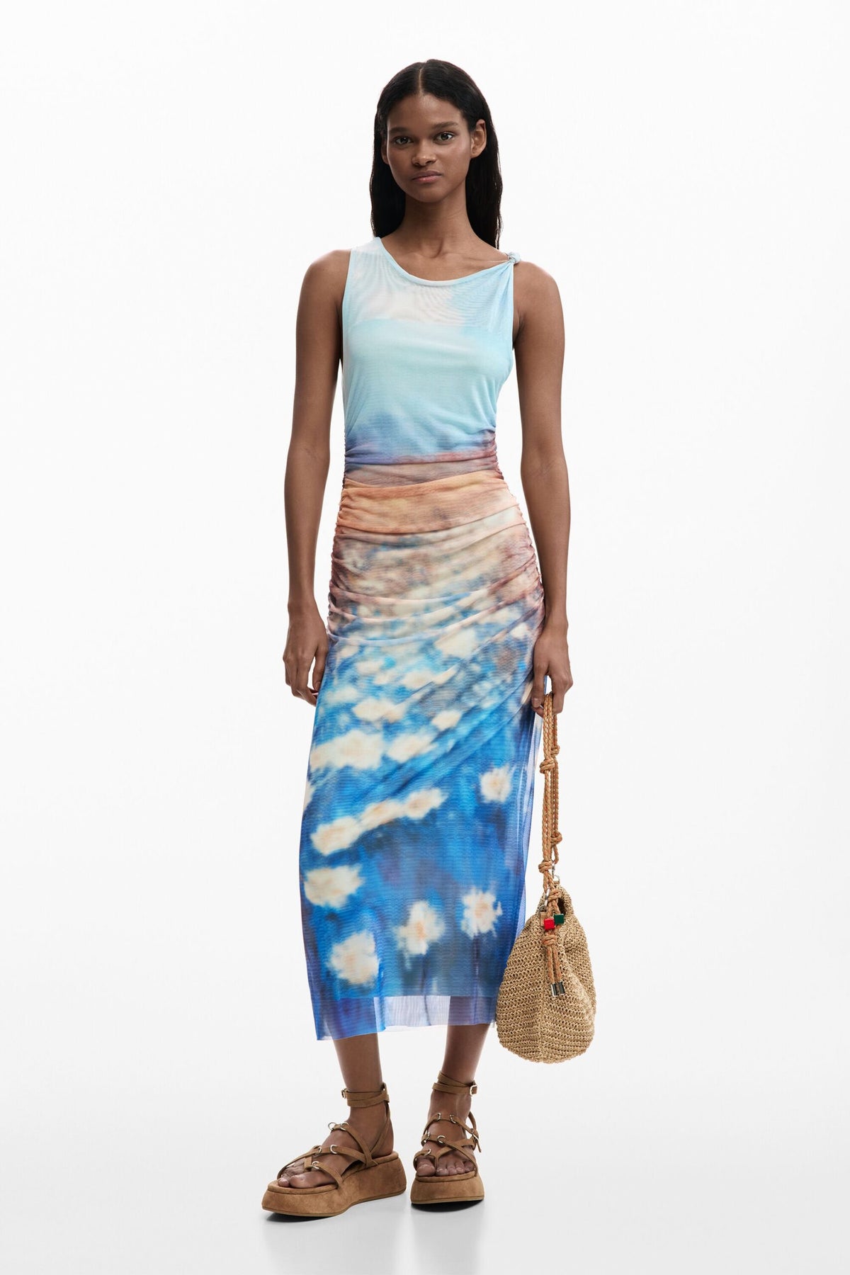 Desigual Sleeveless dress made of tulle fabric with draping and impressionist