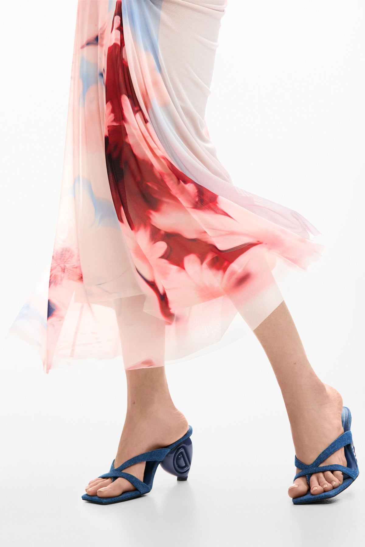 Desigual Dress made from two materials, upper part with crochet top and skirt in fluid fabric